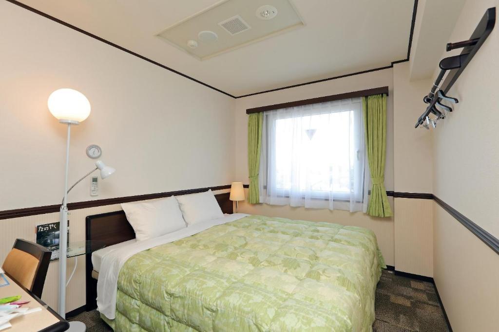 Toyoko Inn Niigata Ekimae Стая снимка
